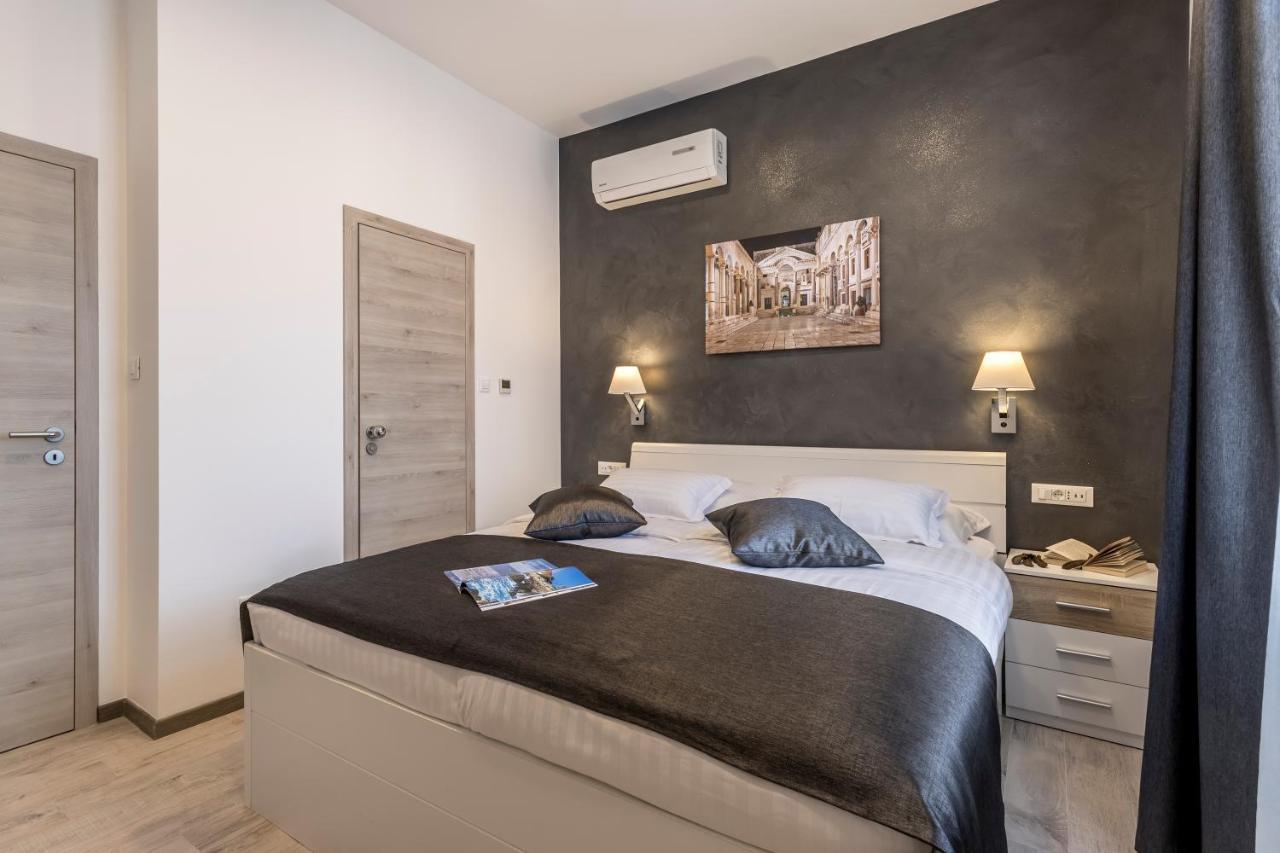 Apartments & Room Unicus I, Ii, III Split Ngoại thất bức ảnh